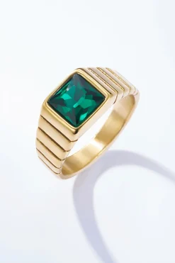Bague avec pierre de couleur