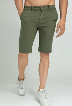 Bermuda chinos