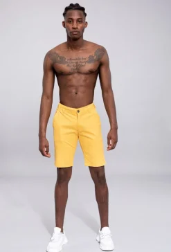 Bermuda chinos