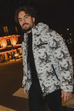 Blouson à capuche