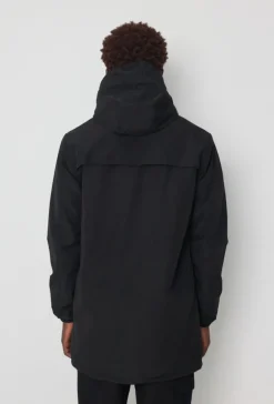Blouson mi long à capuche moumoute