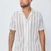 Chemise à boutons