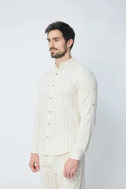 Chemise à boutons