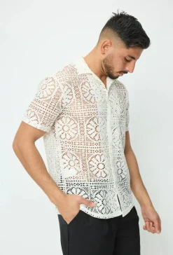 Chemise à dentelle transparente