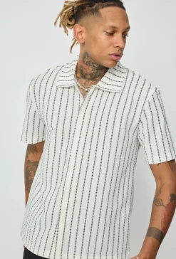 Chemise à manches courtes
