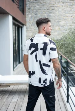 Chemise à manches courtes