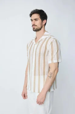Chemise à manches courtes