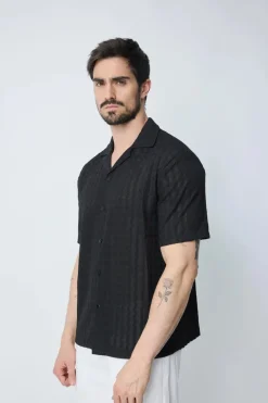 Chemise à manches courtes