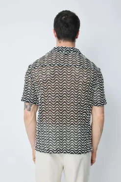 Chemise à manches courtes