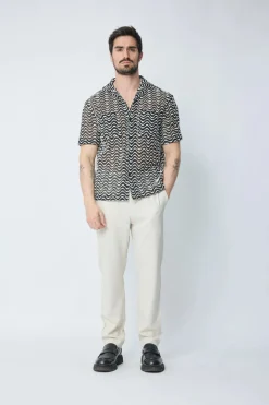 Chemise à manches courtes