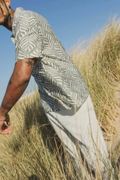 Chemise à manches courtes