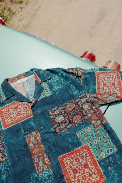 Chemise à manches courtes à motif intégral