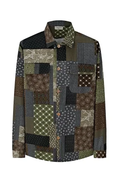 Chemise à manches longues patchwork de différents motifs et tissus