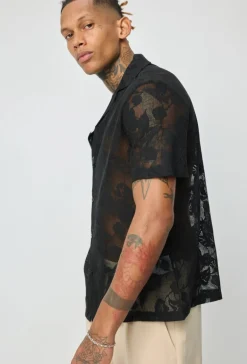 Chemise à motif fleuri