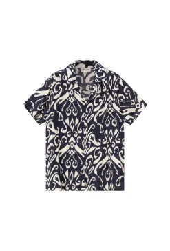 Chemise à motifs ethniques