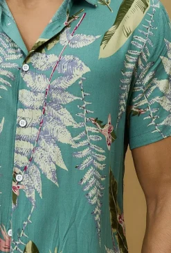 Chemise à motifs fleuri