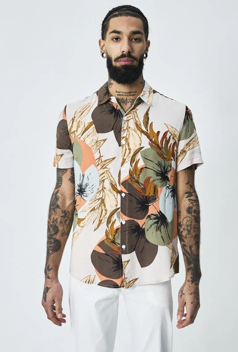 Chemise à motifs manches courtes
