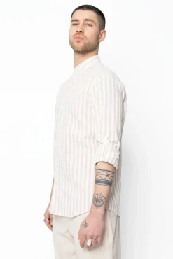 Chemise à rayures classique