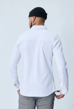 Chemise classique à boutons fantaisie