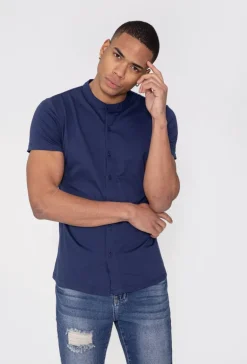 Chemise col mao manches courtes