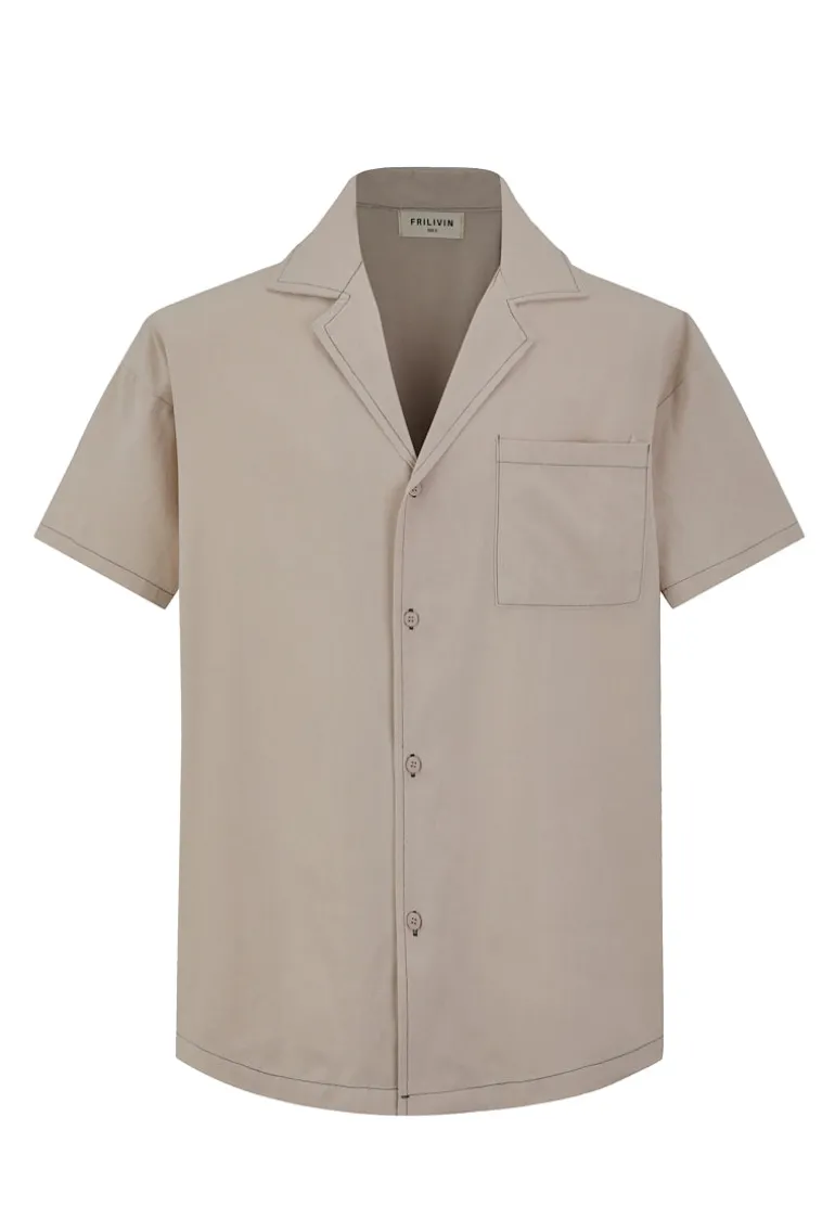 Chemise d'été minimaliste