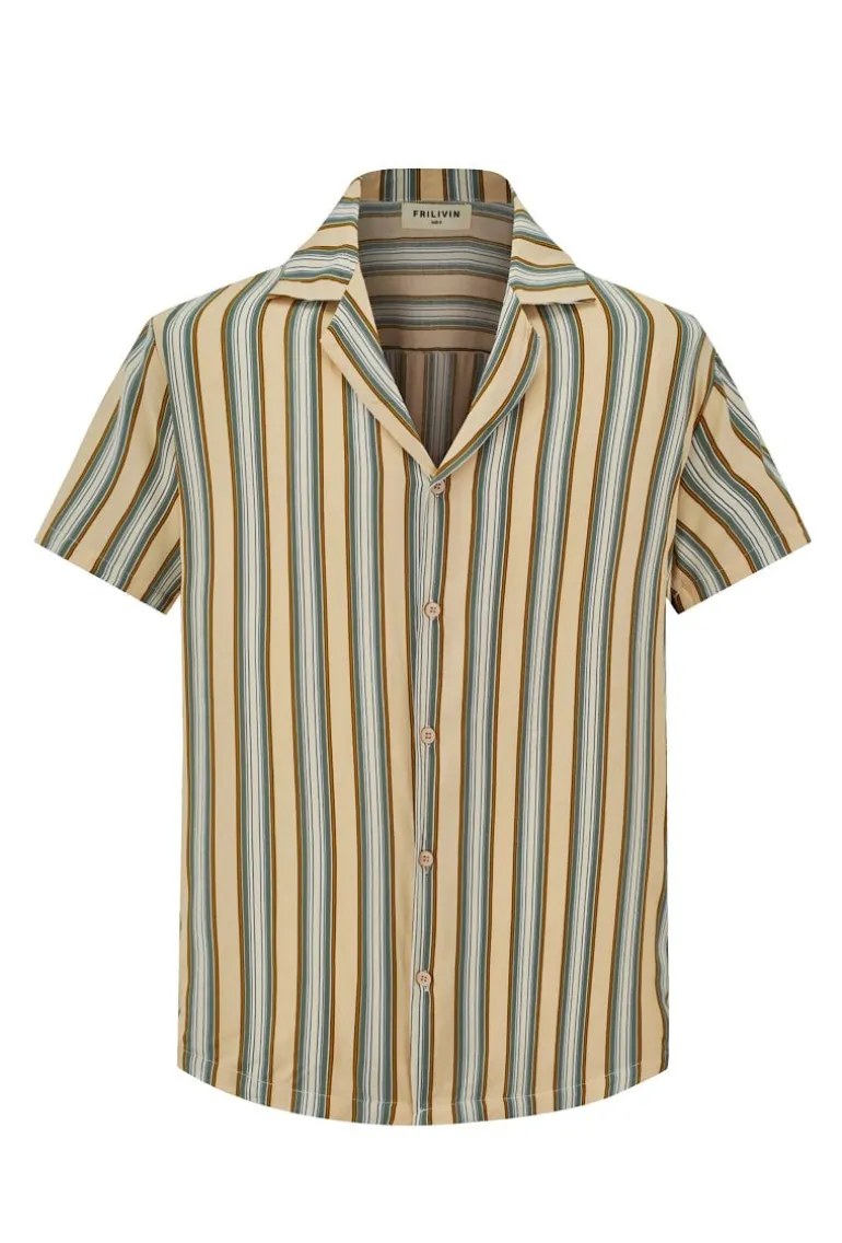 Chemise d'été rayée et colorée