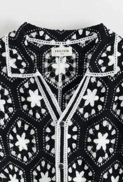 Chemise en crochet à manches courtes avec motif géométrique beige