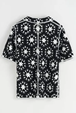 Chemise en crochet à manches courtes avec motif géométrique beige