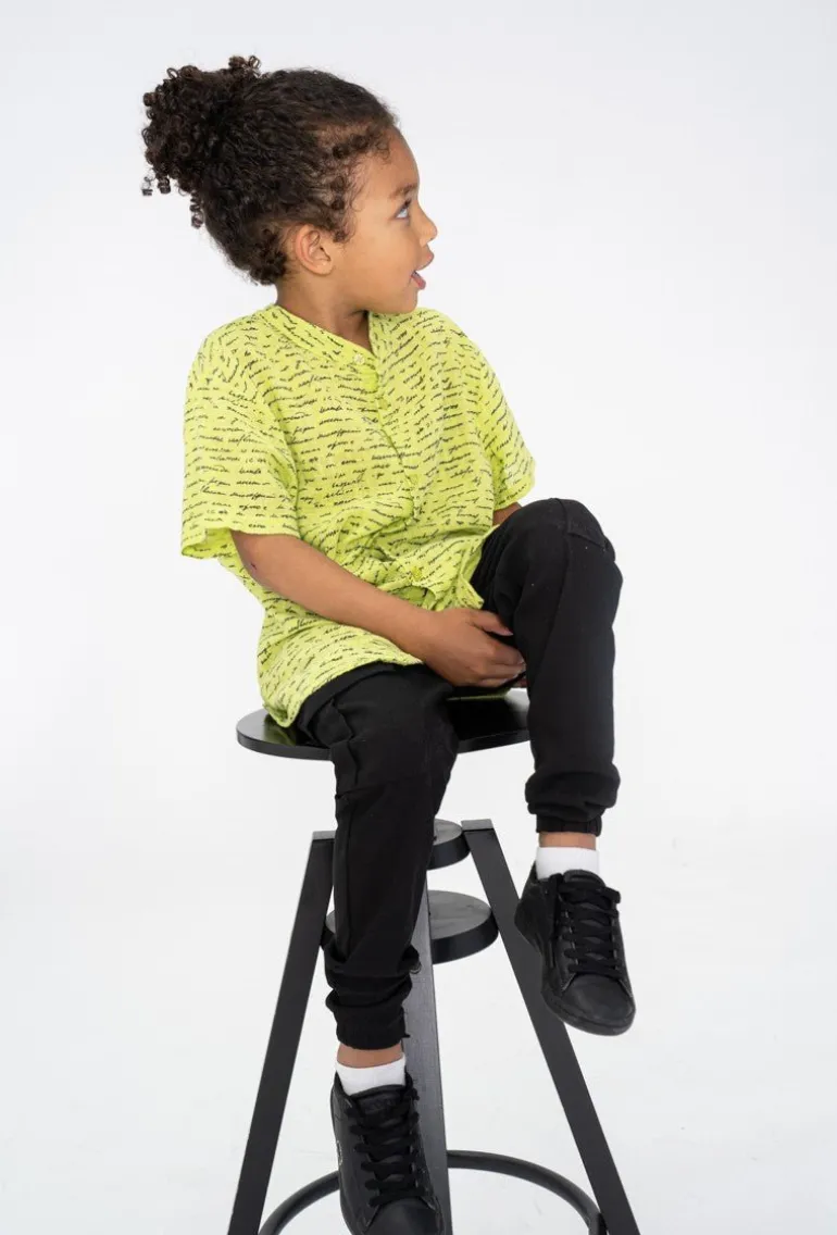 Chemise enfant manches courtes à motifs écriture