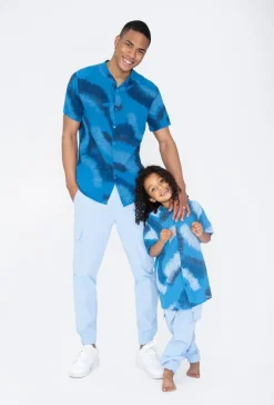 Chemise enfant manches courtes à motifs peinture