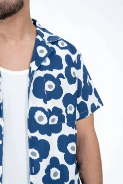 Chemise florale vivante