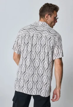 Chemise élégante à motif géométrique