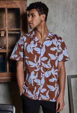 Chemise manches courtes à motifs fleuris
