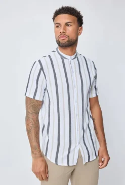 Chemise manches courtes à boutons