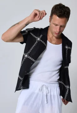 Chemise manches courtes à broderie
