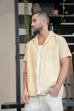 Chemise manches courtes à rayures
