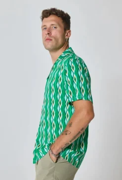 Chemise manches courtes à motifs géométrique
