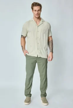 Chemise manches courtes à motifs fleuris