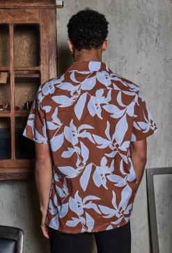 Chemise manches courtes à motifs fleuris