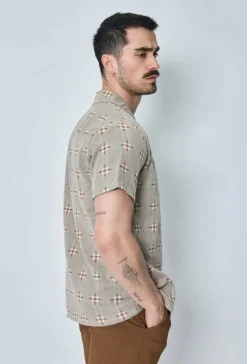 Chemise manches courtes à motifs