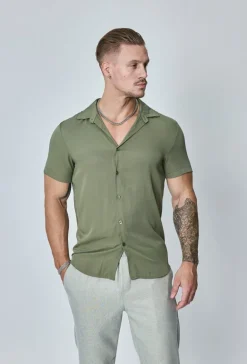 Chemise manches courtes décontractée à col à revers
