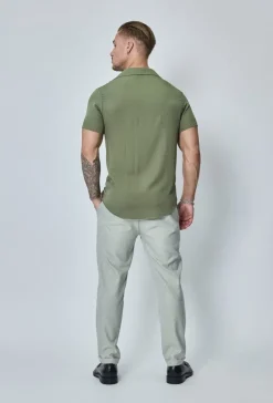 Chemise manches courtes décontractée à col à revers