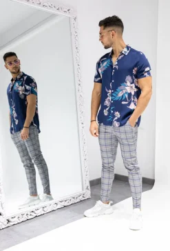 Chemise manches courtes fleuri