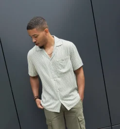 Chemise manches courtes rayée