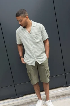 Chemise manches courtes rayée