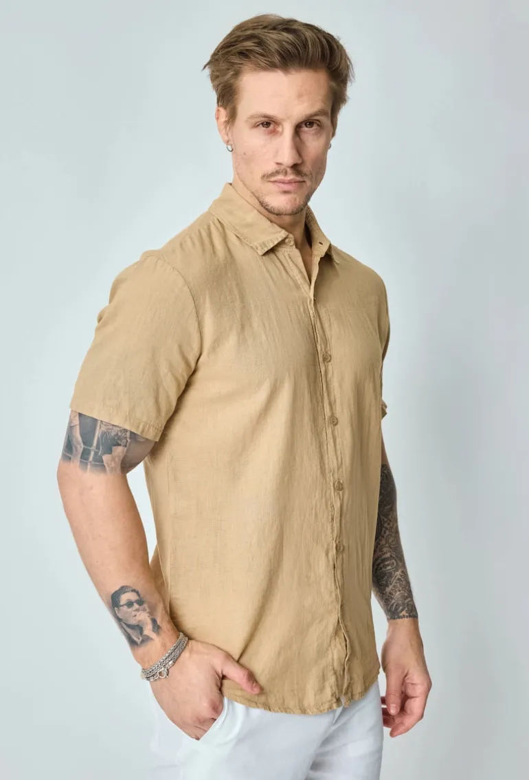 Chemise manches courtes unie en lin