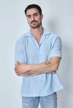 Chemise plissée manches courtes col à revers