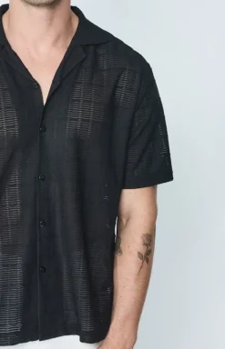 Chemise plissée manches courtes col à revers
