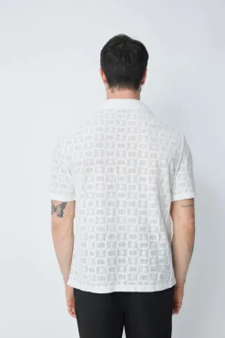 Chemise unie à manches courtes
