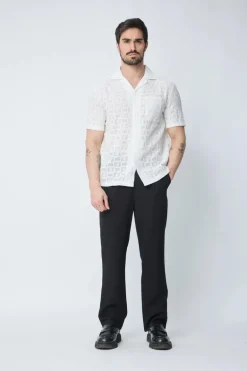 Chemise unie à manches courtes